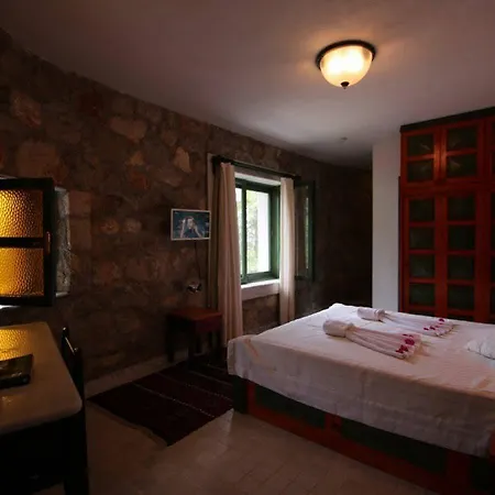 Otel Symbola 4*