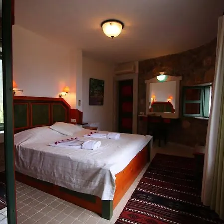 Symbola Otel 4*