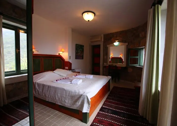 Symbola Hotel 3*