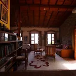 Symbola מלון