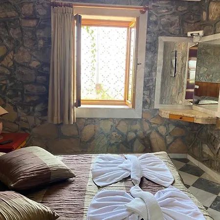 Symbola Hotel 4*