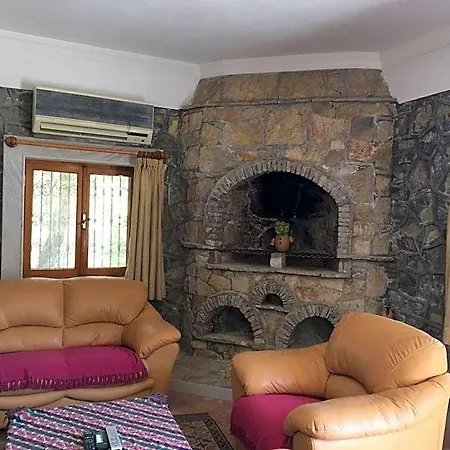 Symbola 3*